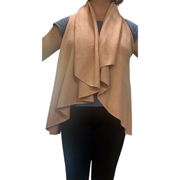 Chic Draped Waterfall Vest – Soft pink open front size Medium - Picture 2 of 3